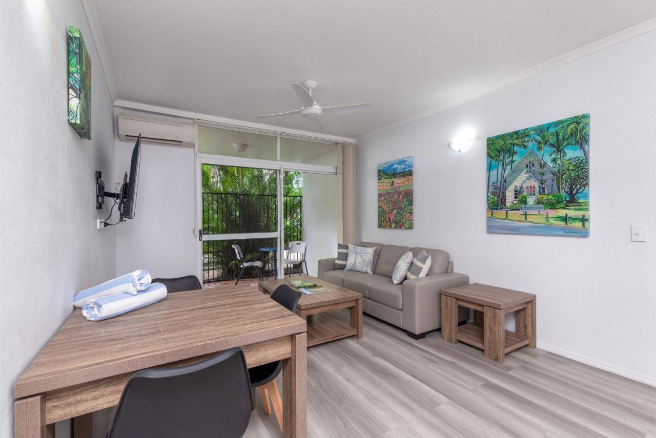 Seascape Holidays - Coral Apartments Port Douglas Eksteriør bilde